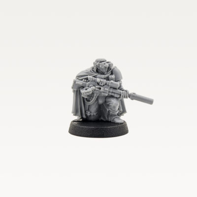 Space Marine Scout with Needle Sniper Riffle 1998 (Old and Rare)
