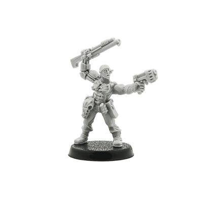Classic Colonel ‘Iron Hand’ Straken 2004
