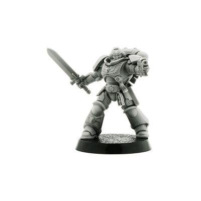 Primaris Space Marines Lieutenant with Power Sword (Dark Imperium)