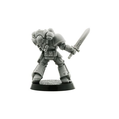 Primaris Space Marines Lieutenant with Power Sword (Dark Imperium)