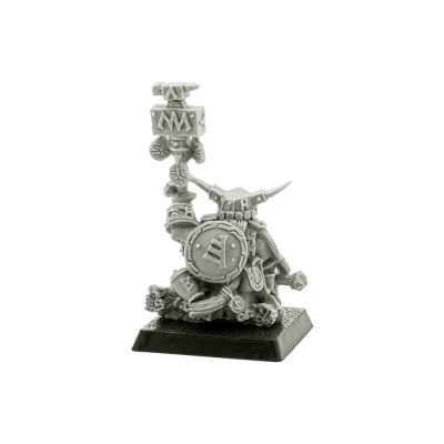 Dwarf Runelord with Staff 2010